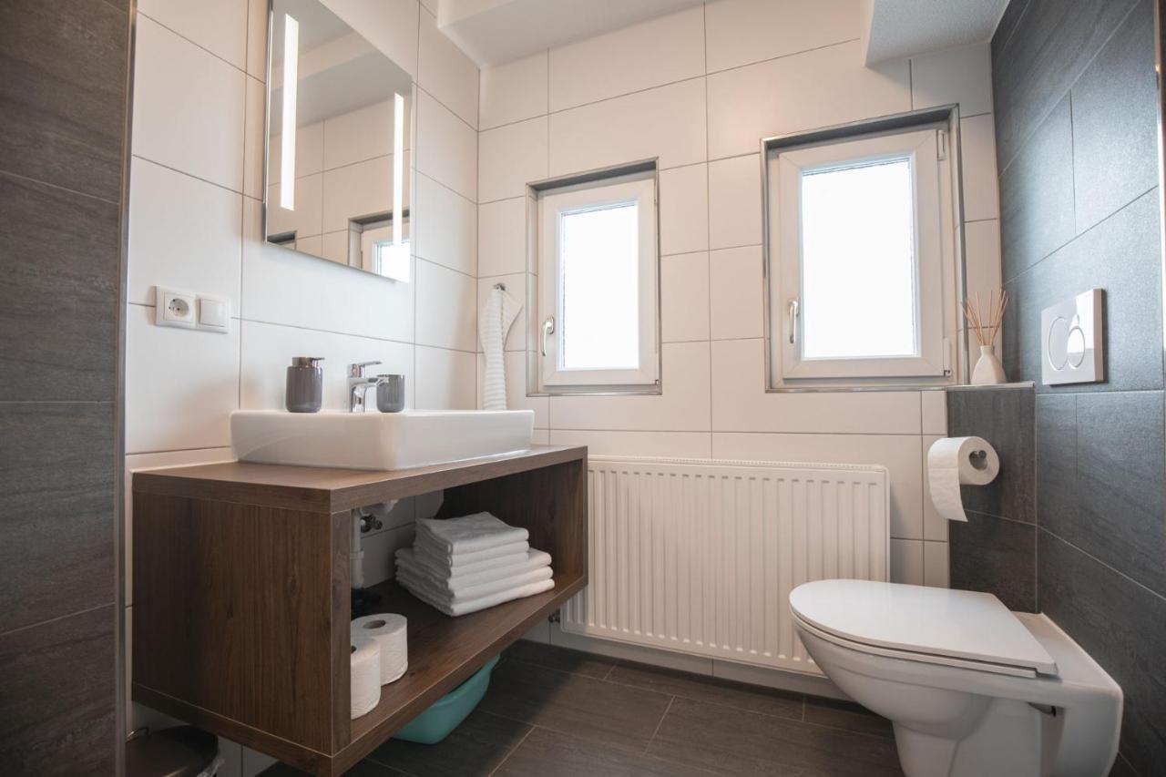 Apart Alp Line Apartamento Mils bei Imst Exterior foto